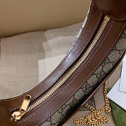Gucci Half-Moon-Shaped Mini Bag With Interlocking G 22x12.5x5cm - 4