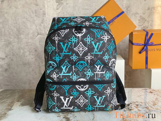 Louis Vuitton LV Discovery Backpack Graffiti Green 30 x 40 x 20 cm - 1