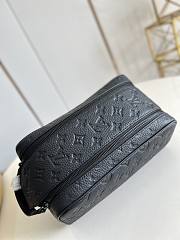 Louis Vuitton LV Dopp Kit Black 28x15x16.5cm - 4