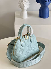 Louis Vuitton LV Alma BB Bag Green 24.5 x 18 x 12 cm - 2