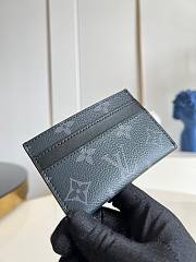 Louis Vuitton LV Double Card Holder 11x7x0.6cm - 4