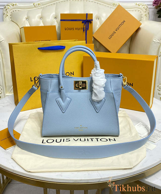 Louis Vuitton LV On My Side PM Blue 25x20x12cm - 1
