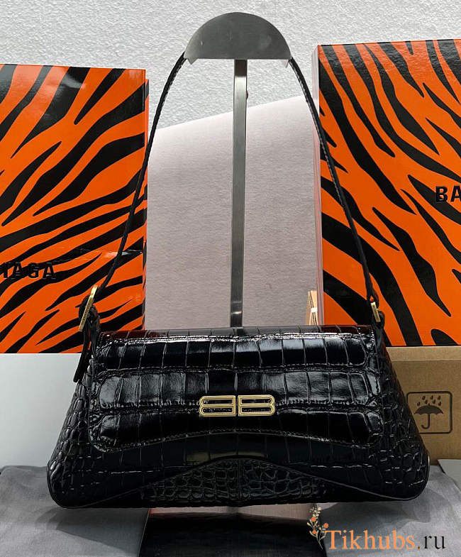 Balenciaga XX Small Flap Bag Crocodile Embossed Black 27x25x5cm - 1
