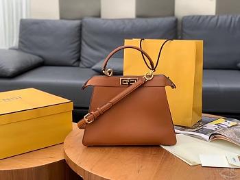Fendi Peekaboo ISEEU Medium handbag Brown 33.5×25.5x13cm