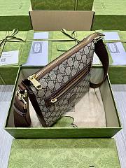 Gucci GG Supreme Messenger Bag 21x23.5x4.5cm - 4