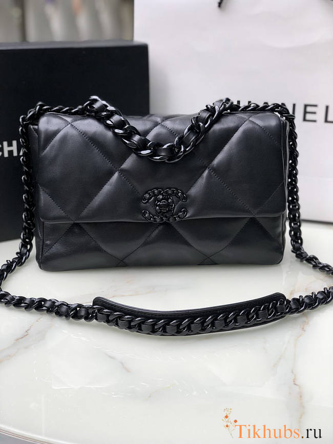 Chanel 21 Autumn So Black Size 30 cm - 1