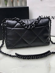 Chanel 21 Autumn So Black Size 30 cm - 4