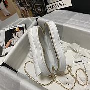 Chanel Heart Chain Bag White 18x16.5x6.5cm - 4