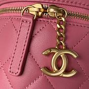 Chanel New Round Bucket Bag Pink 16x13x11cm - 6