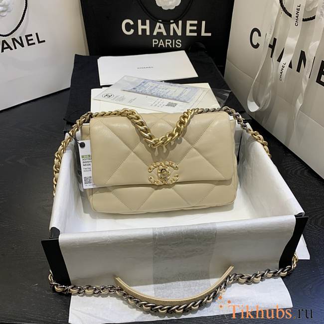 Chanel 19 Flap Bag Beige Gold Lambskin 26cm - 1