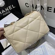 Chanel 19 Flap Bag Beige Gold Lambskin 26cm - 5