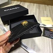 Chanel Card Holder Black Lambskin Gold 11cm - 4