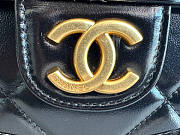 Chanel Maxi Bowling Bag Shiny Gold Black 43x28x15cm - 2