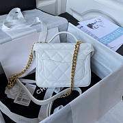 Chanel Small Vanity Case Caviar White Gold 17.5x14.5x7.5cm - 4