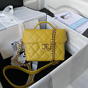Chanel Small Vanity Case Caviar Yellow Gold 17.5x14.5x7.5cm - 1