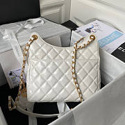 Chanel Hobo Bag White 21.5x22.5x7cm - 3