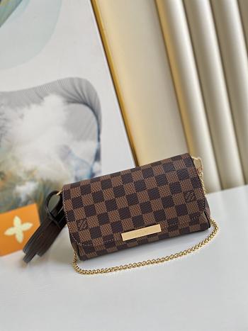 Louis Vuitton LV Small Favorite Damier 24x14x4cm