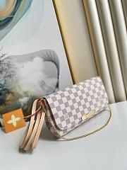 Louis Vuitton Favorite MM Monogram Bag 40718 - 5