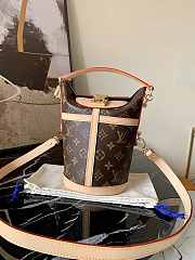 LV DUFFLE handbag M43587 Size 22 x 23 x 14 cm - 1