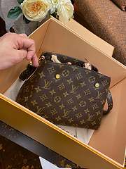 Louis Vuitton LV Montaigne BB Monogram 29 x 20 x 13 cm - 2