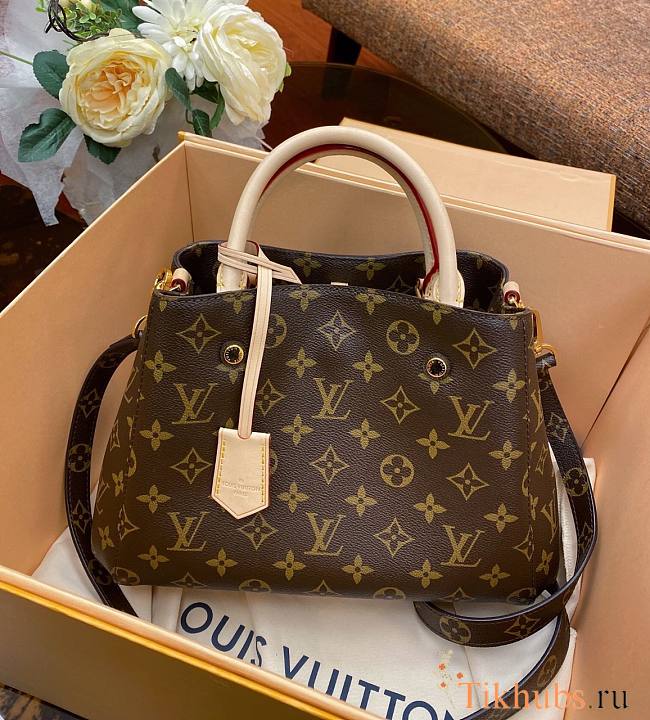 Louis Vuitton LV Montaigne BB Monogram 29 x 20 x 13 cm - 1