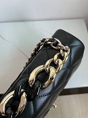 Chanel Flap Bag Lambskin Gold Black 16 × 24 × 6 cm - 4
