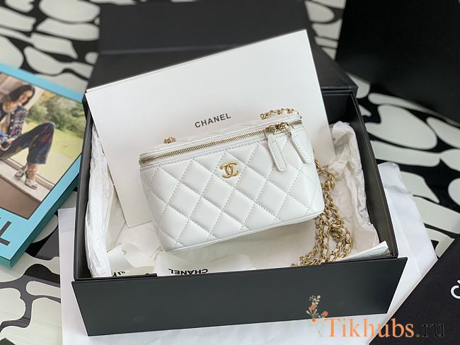 Chanel Vanity White Lambskin Gold 17cm - 1