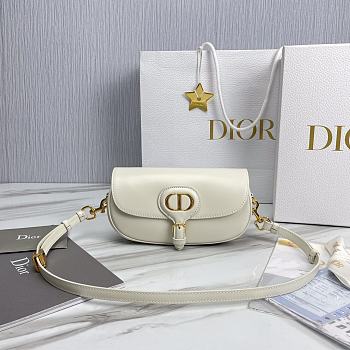 Dior Bobby East-West White Box Calfskin 21 x 12 x 5.1 cm
