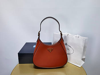 Prada Leather Shoulder Bag Berry 26x17x4.5cm