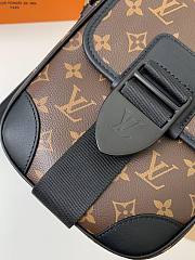 Louis Vuitton Archy Messenger Bag PM 16 x 22 x 7 cm - 4