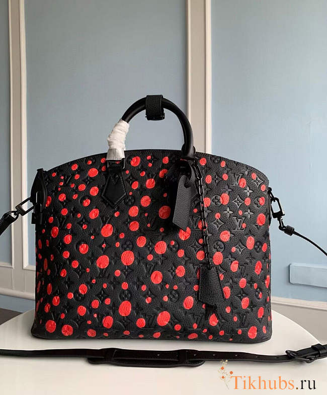 Louis Vuitton LV X YK Lock It Black and Red 46 x 28 x 16 cm - 1