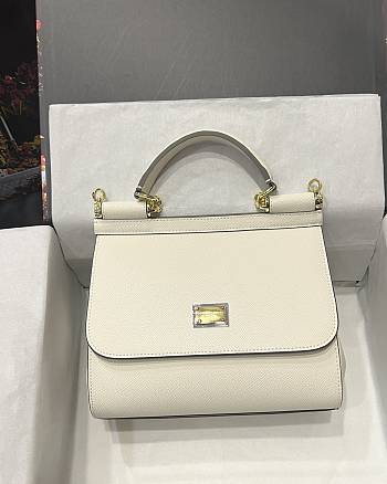 Dolce & Gabbana Medium Sicily Handbag In Dauphine Leather White 25x20x12cm