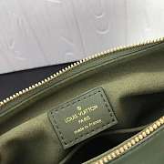 Louis Vuitton LV Maida Hobo Green 32 x 29 x 17 cm - 4