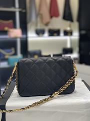 Chanel Flap Bag 2023 Black Gold 20x6.5x14.5cm - 3