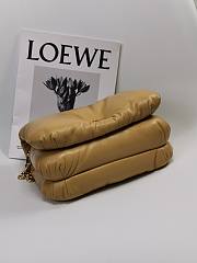 Loewe Puffer Goya Bag Shiny Nappa Lambskin Camel 23x17x9cm - 5