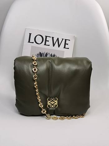 Loewe Puffer Goya Bag Shiny Nappa Lambskin Khaki Green 23x17x9cm