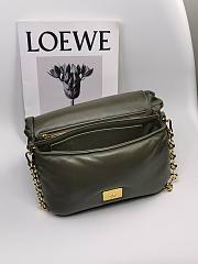 Loewe Puffer Goya Bag Shiny Nappa Lambskin Khaki Green 23x17x9cm - 4