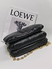 Loewe Puffer Goya Bag in Shiny Nappa Lambskin Black 23x17x9cm - 4