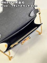 Louis Vuitton LV Twist Belt Chain Pouch Black 19x13.5x4.2cm - 5