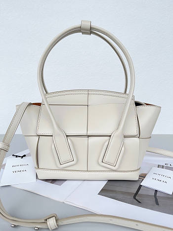 Bottega Veneta Mini Arco White 29cm