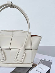 Bottega Veneta Mini Arco White 29cm - 6