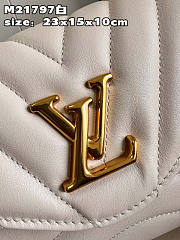 Louis Vuitton LV Hold Me White 23x15x10cm - 3