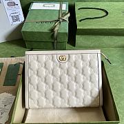 Gucci GG Matelassé Pouch White 27x21x7cm - 1