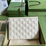 Gucci GG Matelassé Pouch White 27x21x7cm - 2