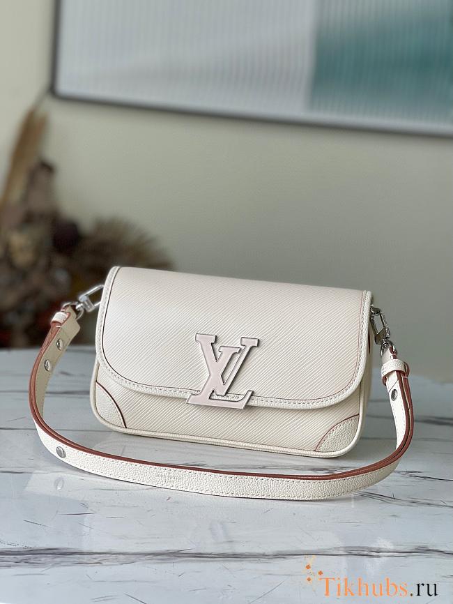 Louis Vuitton LV Buci Bag White 24.5 x 15.5 x 9 cm - 1