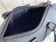 Louis Vuitton LV Keepall XS Black 21 x 12 x 9 cm - 4