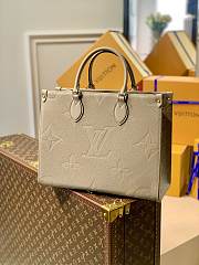 Louis Vuitton LV Onthego MM Beige 35x28x15cm - 1