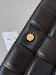 Bottega Veneta Padded Cassette shoulder bag - 6