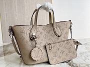 Louis Vuitton LV Blossom PM Bag Grey Galet 20 x 20 x 12.5 cm - 4