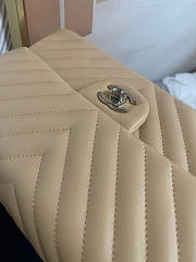 Chanel Flap Bag Chevron Lambskin Beige Silver 25cm - 6